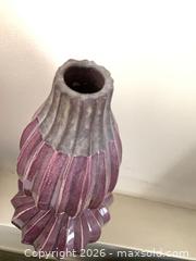 MaxSold Auction: Bedroom Decoration  - Toronto (Ontario, Canada) SELLER MANAGED Downsizing Online Auction - Cronin Drive