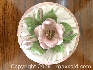 MaxSold Auction: Bedroom Decoration  - Toronto (Ontario, Canada) SELLER MANAGED Downsizing Online Auction - Cronin Drive