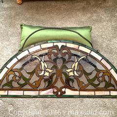 MaxSold Auction: Den Accessories  - Toronto (Ontario, Canada) SELLER MANAGED Downsizing Online Auction - Cronin Drive