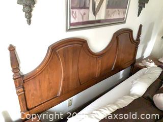 MaxSold Auction: Matching Bedroom Furniture - Toronto (Ontario, Canada) SELLER MANAGED Downsizing Online Auction - Cronin Drive