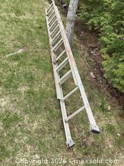 MaxSold Auction: Extension Ladder B - Greater Napanee (Ontario, Canada) PARTNER MANAGED Estate Sale Online Auction - Camden Road