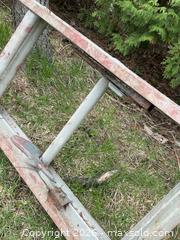 MaxSold Auction: Extension Ladder B - Greater Napanee (Ontario, Canada) PARTNER MANAGED Estate Sale Online Auction - Camden Road