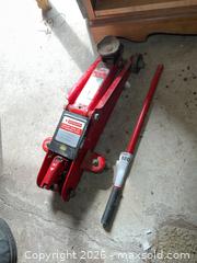 MaxSold Auction: Hydraulic Jack A - Greater Napanee (Ontario, Canada) PARTNER MANAGED Estate Sale Online Auction - Camden Road