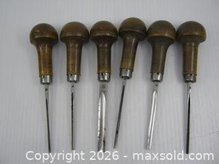MaxSold Auction: Old Henkel Chisel Woodcarving Tools x 6 - Esquimalt (British Columbia, Canada) SELLER MANAGED Downsizing Online Auction - Yarrow Place