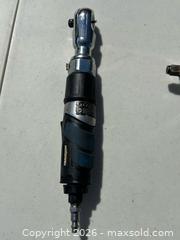 MaxSold Auction: Mastercraft 3/8-in pneumatic air ratchet & 1/2-in Air Impact Wrench - St. Catharines (Ontario, Canada) SELLER MANAGED Estate Sale Online Auction - Drury Crescent