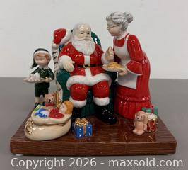 MaxSold Auction: NEW Signed Royal Doulton "Santa Takes A Break" Porcelain Figurine HN5550 in Original Packaging  - Toronto (Ontario, Canada) PARTNER MANAGED Reseller Online Auction - Queen Street West