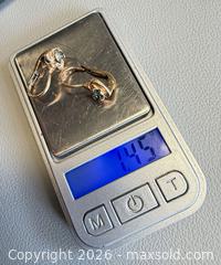 MaxSold Auction: Vintage 10K Yellow Gold Earrings - Marked  - Toronto (Ontario, Canada) PARTNER MANAGED Reseller Online Auction - Queen Street West