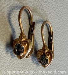 MaxSold Auction: Vintage 10K Yellow Gold Earrings - Marked  - Toronto (Ontario, Canada) PARTNER MANAGED Reseller Online Auction - Queen Street West