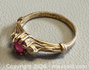 MaxSold Auction: Vintage 10K Yellow Gold Ruby Ring - Marked  - Toronto (Ontario, Canada) PARTNER MANAGED Reseller Online Auction - Queen Street West