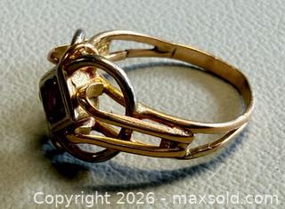 MaxSold Auction: Vintage 14K (750)  Yellow Gold Ruby Ring - Marked  - Toronto (Ontario, Canada) PARTNER MANAGED Reseller Online Auction - Queen Street West