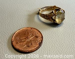 MaxSold Auction: Vintage 9K Gold Ring - Marked  - Toronto (Ontario, Canada) PARTNER MANAGED Reseller Online Auction - Queen Street West