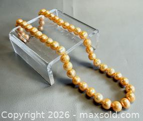 MaxSold Auction: Vintage Golden South Sea Pearl Necklace with 18K Yellow Gold (750) Clasp - Marked  - Toronto (Ontario, Canada) PARTNER MANAGED Reseller Online Auction - Queen Street West