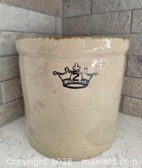 MaxSold Auction: 2-Gallon Stoneware Crock with Crown '2' Mark - 9"H x 9.5"W - Kingston (Ontario, Canada) SELLER MANAGED Downsizing Online Auction - Abdo Road