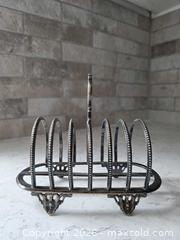 MaxSold Auction: Antique - Victorian English - Art Nouveau Silver-Plated 6-Slot Toast Rack - Kingston (Ontario, Canada) SELLER MANAGED Downsizing Online Auction - Abdo Road
