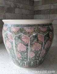 MaxSold Auction: Asian-inspired Porcelain Floral Planter with Geometric Border - In perfect conditon - Kingston (Ontario, Canada) SELLER MANAGED Downsizing Online Auction - Abdo Road