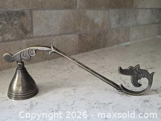 MaxSold Auction: Set of 5 Vintage Mixed-Metal Candle Snuffers with Wood Handles, Brass, Silver Toned - Sizes Range: 8" to 14" - Kingston (Ontario, Canada) SELLER MANAGED Downsizing Online Auction - Abdo Road