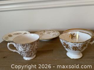 MaxSold Auction: Lot of Various of English China Pieces - Pickering (Ontario, Canada) SELLER MANAGED Reseller Online Auction - Old Brock Road