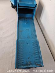 MaxSold Auction: Vtg STP Steel Richard Petty Semi Trailer - Riverview (Florida, USA) SELLER MANAGED Downsizing Online Auction - Holly Heath Drive