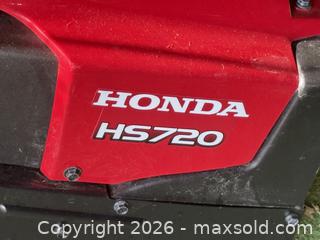 MaxSold Auction: Honda HS720 Single-Stage Gas Snow Blower - South Brunswick Township (New Jersey, USA) SELLER MANAGED Downsizing Online Auction - Timothy Avenue