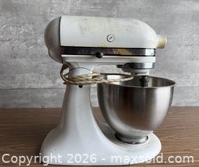 MaxSold Auction: Vintage KitchenAid Stand Mixer. Sturdy to last a Lifetime!  - Los Gatos (California, USA) SELLER MANAGED Estate Sale Online Auction - East Main Street