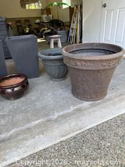 MaxSold Auction: decorative plant holder lot - North Cowichan (British Columbia, Canada) SELLER MANAGED Moving Online Auction - Maple Bay Road