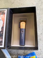 MaxSold Auction: Men’s grooming and assorted lot - North Cowichan (British Columbia, Canada) SELLER MANAGED Moving Online Auction - Maple Bay Road