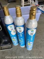 MaxSold Auction: Soda stream - North Cowichan (British Columbia, Canada) SELLER MANAGED Moving Online Auction - Maple Bay Road