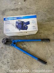 MaxSold Auction: Vice and bolt cutters - North Cowichan (British Columbia, Canada) SELLER MANAGED Moving Online Auction - Maple Bay Road