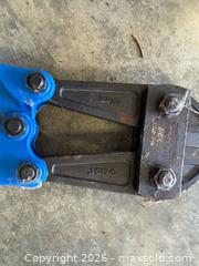 MaxSold Auction: Vice and bolt cutters - North Cowichan (British Columbia, Canada) SELLER MANAGED Moving Online Auction - Maple Bay Road