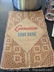 MaxSold Auction: Miscellaneous lot - Ottawa (Ontario, Canada) SELLER MANAGED Downsizing Online Auction - Kingsford Court