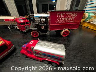 MaxSold Auction: Oil and gas vehicles  - Ottawa (Ontario, Canada) SELLER MANAGED Downsizing Online Auction - Kingsford Court