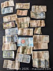 MaxSold Auction: Vintage international paper money  - Ottawa (Ontario, Canada) SELLER MANAGED Downsizing Online Auction - Kingsford Court
