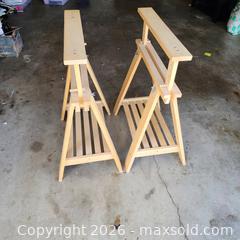 MaxSold Auction: Adjustable wooden sawhorses (2) - Roseville (California, USA) PARTNER MANAGED Moving Online Auction - Jennifer Circle