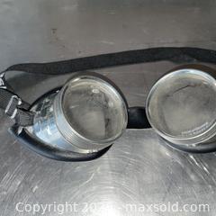 MaxSold Auction: Goggles Retro/Steampunk - Roseville (California, USA) PARTNER MANAGED Moving Online Auction - Jennifer Circle