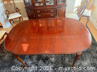 MaxSold Auction: American Drew Dining Table C - Lower Macungie Township (Pennsylvania, USA) PARTNER MANAGED Downsizing Online Auction - Grandy Court