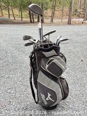 MaxSold Auction: Mixed-Brand Full Golf Club Set with Bag - South Frontenac (Ontario, Canada) SELLER MANAGED Moving Online Auction -  Pepper Lane