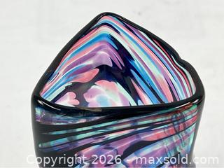 MaxSold Auction: Hand Formed Artisan Glass Vase Signed - Campbell (California, USA) PARTNER MANAGED Estate Sale Online Auction - Dell Avenue