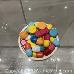 MaxSold Auction: Pre-production original pop art sculpture maquette - A - signed - Toronto (Ontario, Canada) SELLER MANAGED Downsizing Online Auction - Thome Crescent