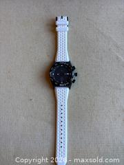 MaxSold Auction: Citizen CZ Smart Hybrid Smartwatch with White Silicone Strap - Leeds And The Thousand Islands (Ontario, Canada) PARTNER MANAGED Downsizing Online Auction - Main Street