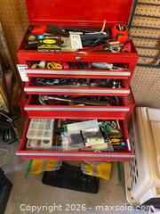 MaxSold Auction: Contents Only, Miscellaneous Tools and Accessories - Leeds And The Thousand Islands (Ontario, Canada) PARTNER MANAGED Downsizing Online Auction - Main Street