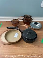 MaxSold Auction: Cookware and Bakeware Lot: Pampered Chef, Gotham Steel, and More - Leeds And The Thousand Islands (Ontario, Canada) PARTNER MANAGED Downsizing Online Auction - Main Street