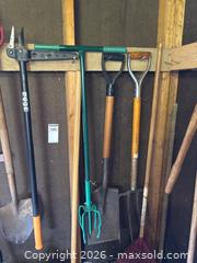 MaxSold Auction: Gardening Tools, Accessories, and Supplies - Leeds And The Thousand Islands (Ontario, Canada) PARTNER MANAGED Downsizing Online Auction - Main Street