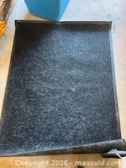 MaxSold Auction: Hand Truck, Aluminum Ladder, and Rubber Mat - Leeds And The Thousand Islands (Ontario, Canada) PARTNER MANAGED Downsizing Online Auction - Main Street