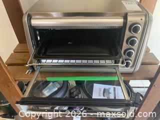 MaxSold Auction: KitchenAid Countertop Toaster Oven with Multiple Controls - Leeds And The Thousand Islands (Ontario, Canada) PARTNER MANAGED Downsizing Online Auction - Main Street