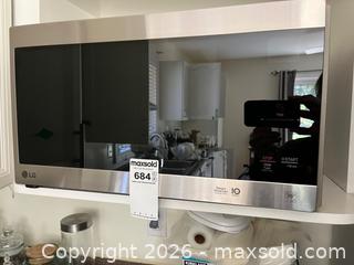 MaxSold Auction: LG Stainless Steel Smart Inverter Microwave Oven with 10-Year Warranty - Leeds And The Thousand Islands (Ontario, Canada) PARTNER MANAGED Downsizing Online Auction - Main Street