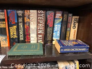 MaxSold Auction: Stephen King and Other Fiction Books - Leeds And The Thousand Islands (Ontario, Canada) PARTNER MANAGED Downsizing Online Auction - Main Street