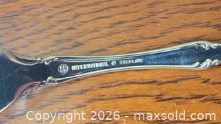 MaxSold Auction: International Sterling Silver Ornate Victorian Dinner Forks, 8 pcs - Saanich (British Columbia, Canada) PARTNER MANAGED Moving Online Auction - Maplewood (CONDO)