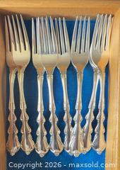 MaxSold Auction: International Sterling Silver Ornate Victorian Dinner Forks, 8 pcs - Saanich (British Columbia, Canada) PARTNER MANAGED Moving Online Auction - Maplewood (CONDO)