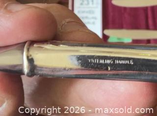 MaxSold Auction: Set of 8 Sterling and Stainless Steel Dinner Knives with Sterling Silver handles - Saanich (British Columbia, Canada) PARTNER MANAGED Moving Online Auction - Maplewood (CONDO)