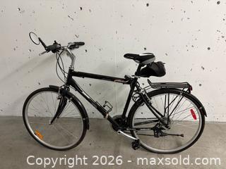 MaxSold Auction: Miele Umbria 100 Bicycle  - Saanich (British Columbia, Canada) PARTNER MANAGED Moving Online Auction - Cordova Bay Road (CONDO)